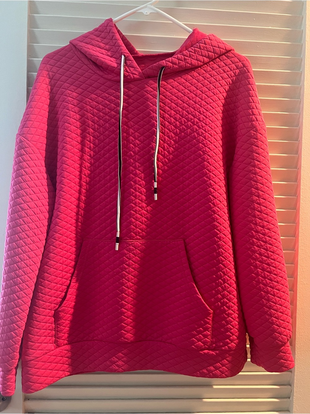 Quilted Hooded Pullover Sweater - Hot Pink